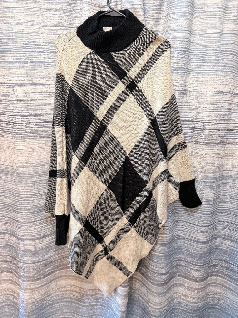 Women’s Poncho